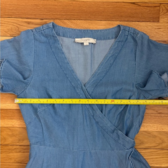 LOFT short Sleeve Wrap Midi Denim Dress Women’s 4 Denim Blue - Picture 10 of 11